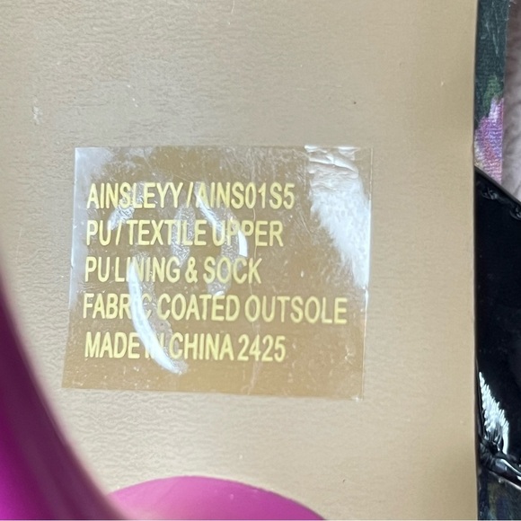 Betsey Johnson Ainsleyy Macrame Flower Sandal Heels-Womens 9-Pink/Green/Blue/Blk - Picture 13 of 14